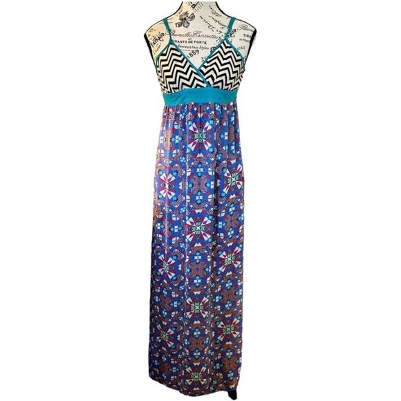Flying Tomato Chevron Geometric Maxi Dress - Picture 1 of 10